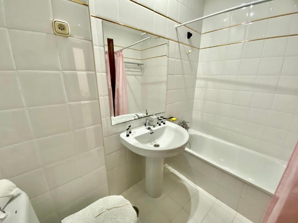 Suite Alameda Center มาลากา ภายนอก รูปภาพ